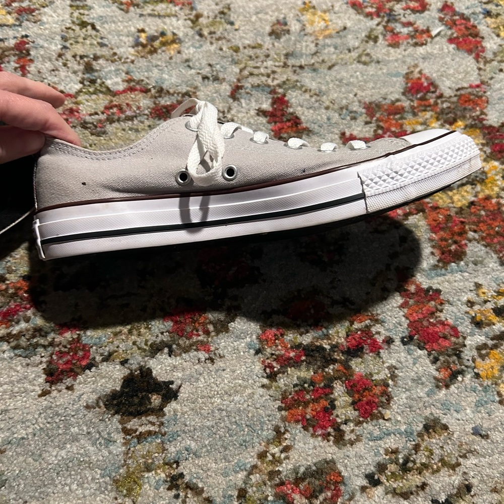 Converse All Star Woman’s Size 9 Grey and Maroon Low Top Sneakers Y2K plaid - Picture 4 of 10